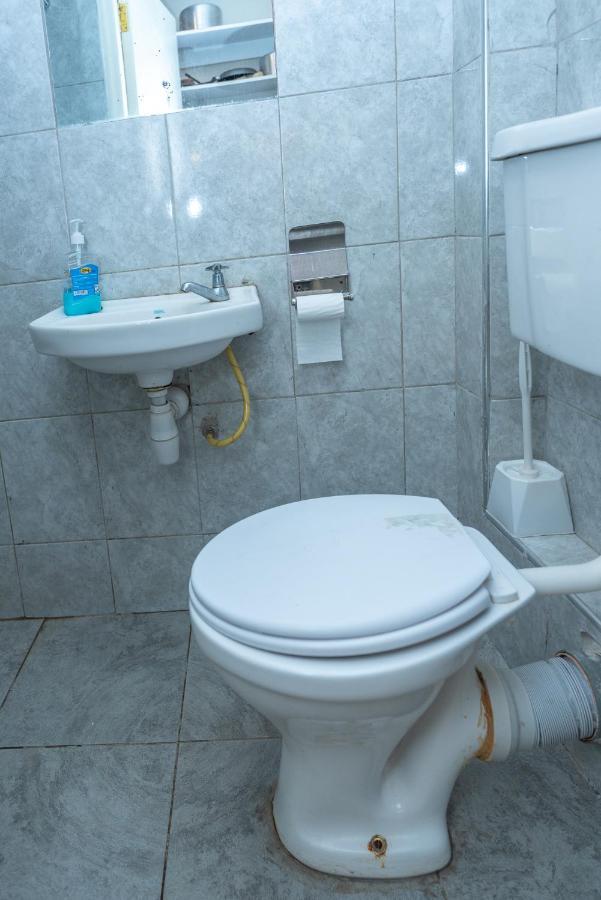The Bliss - Lovely 1 Bedroom Apartment Located Near Trm Mall Nairobi Exteriör bild